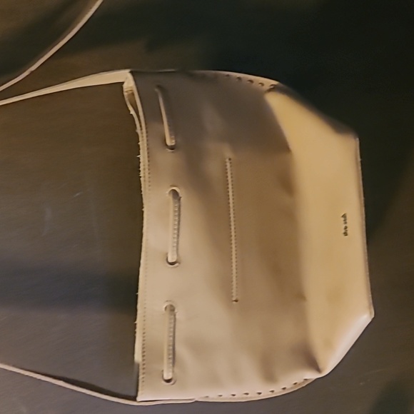 Purse - Picture 2 of 6